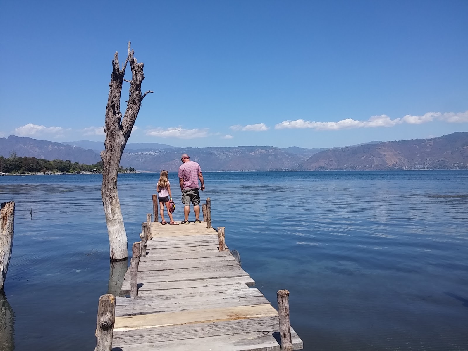 טיול משפחתי בגוואטמלה – אגם אטיטלן Atitlan